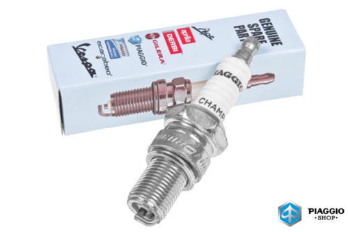 BOUGIE CHAMPION/PIAGGIO P2M (N2C)