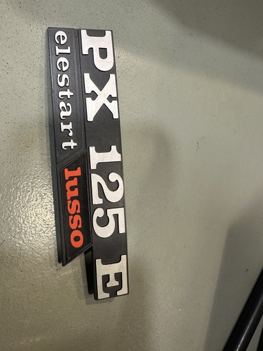 [px125elestartlusso] Insigne PX 125E elestart lusso